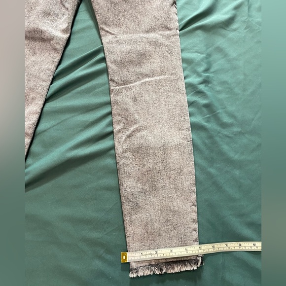 REWASH Brand Jeans Womens 5/27 Black Skinny Distressed Raw Hem Stretch Denim - Picture 8 of 16